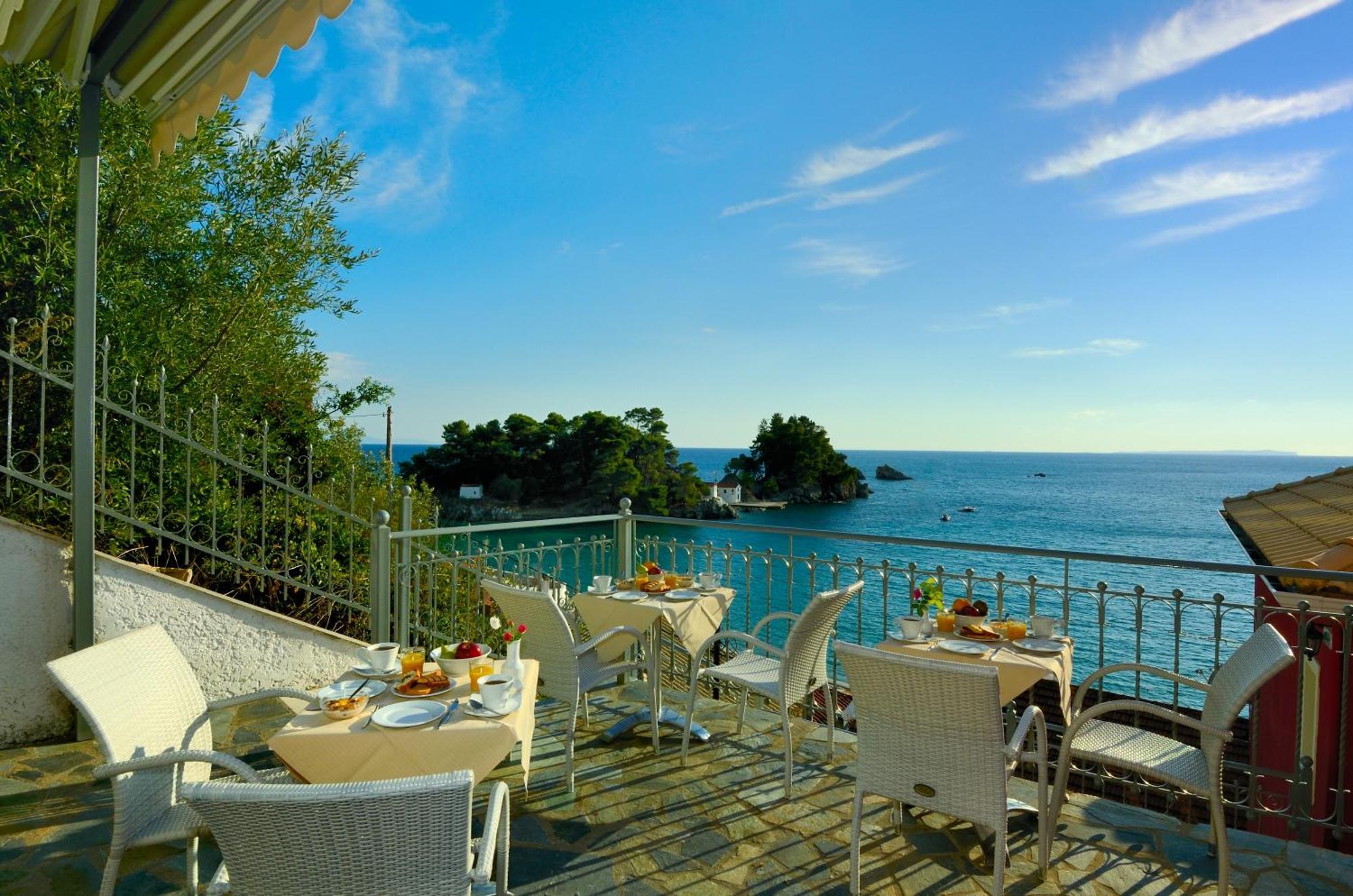 Acrothea Hotel Parga Exterior photo
